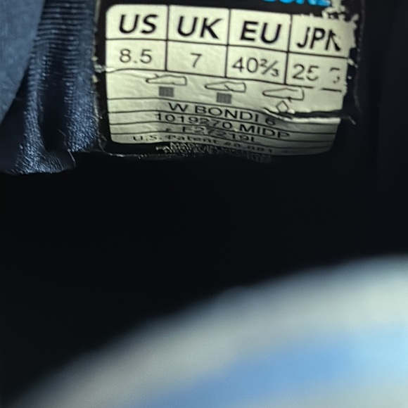 Hoka One One women’s shoes.  Size 8.5. Lot of life left on tread. - Picture 7 of 9